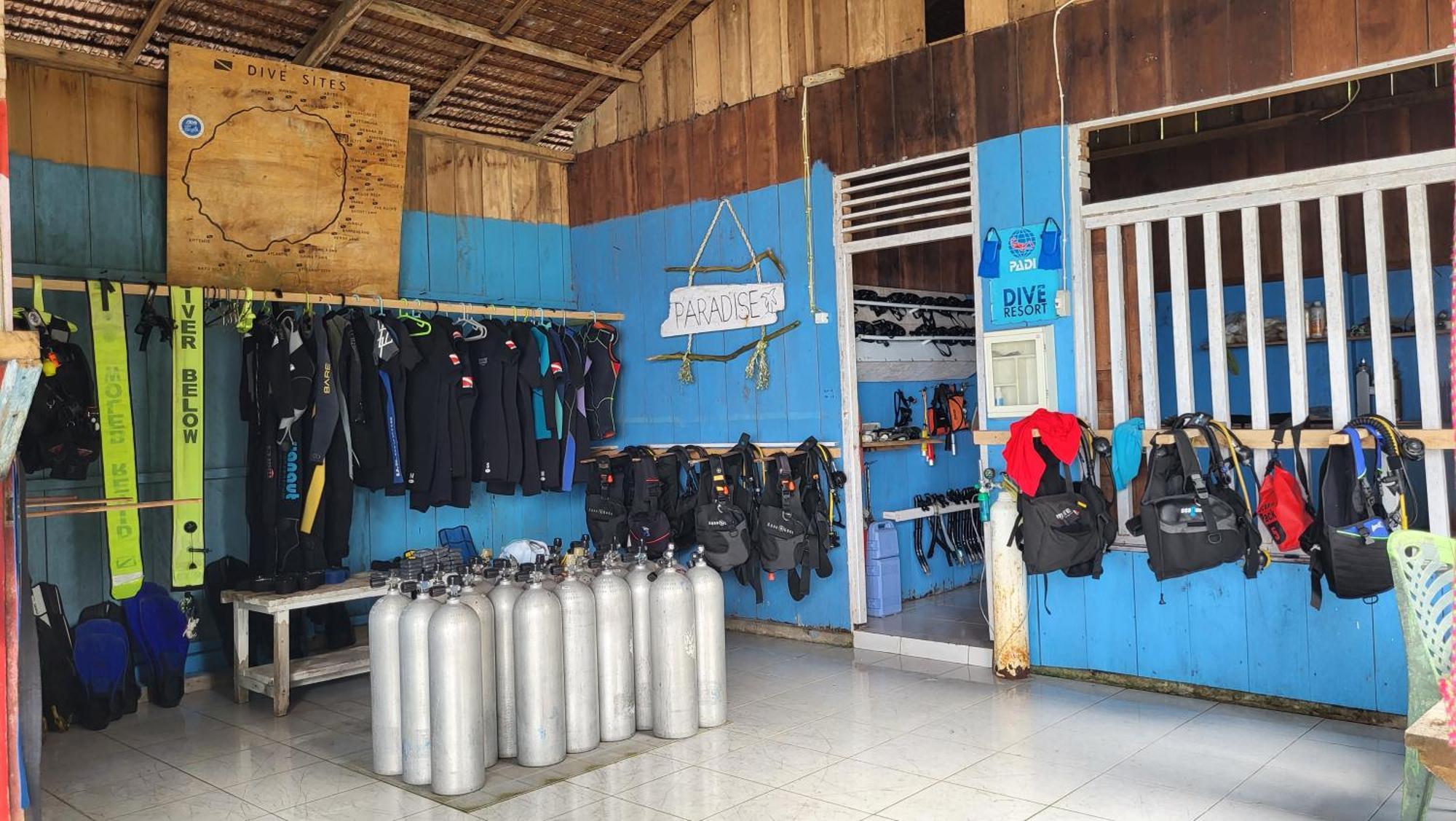 Pristine Paradise Dive Resort - Togean Islands, Una Una Pulau Unauna Eksteriør bilde